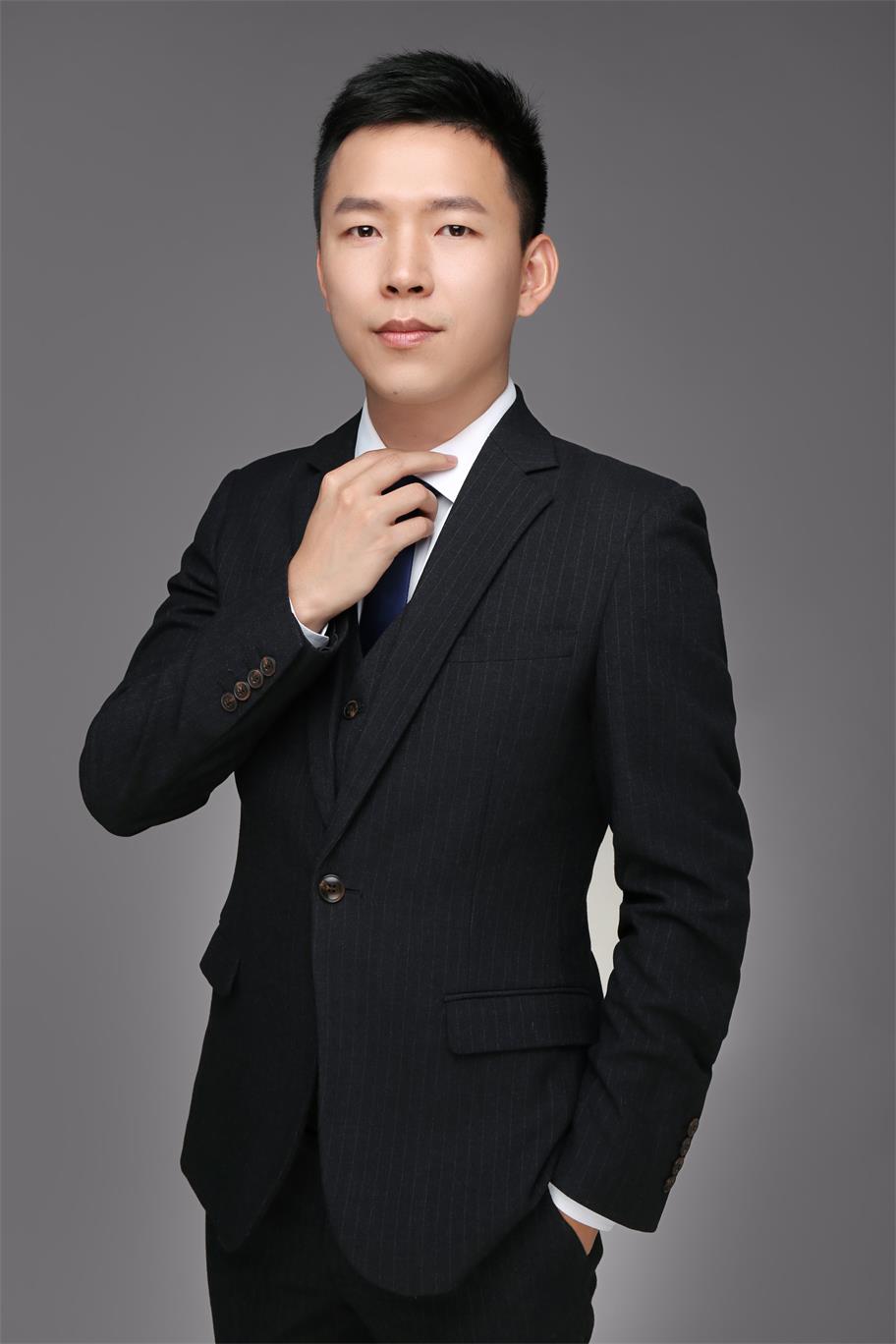 何繁茁 剪辑与后期总监